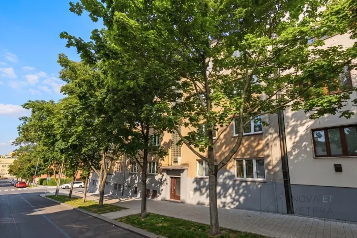 Prodej bytu 3+kk, Praha - Vinohrady, Nad olšinami, 62 m2