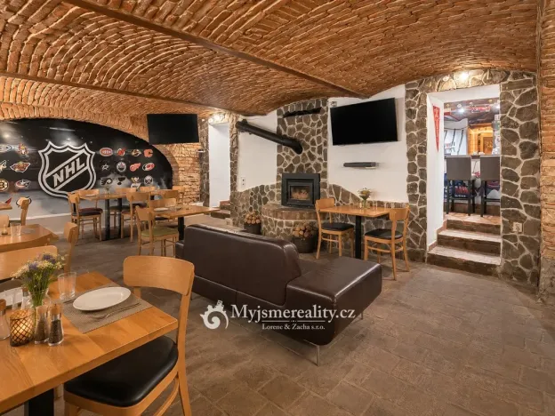 Prodej obchodního prostoru, Znojmo, Havlíčkova, 95 m2