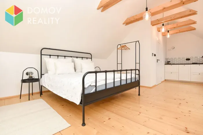Pronájem bytu 1+kk, Hudlice, Jungmannova, 35 m2