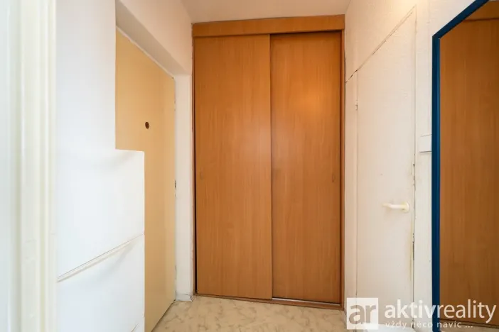 Pronájem bytu 1+kk, Kladno, Ústecká, 32 m2