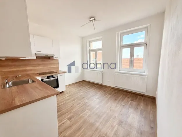 Pronájem bytu 2+kk, Praha, Víta Nejedlého, 42 m2
