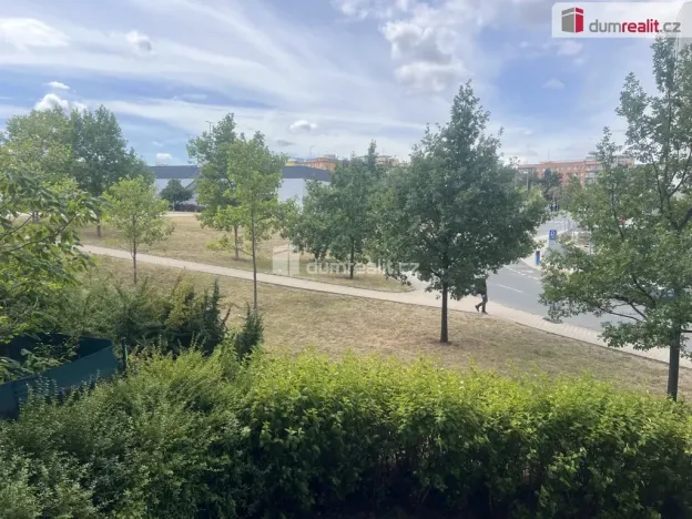 Pronájem bytu 1+kk, Praha - Hrdlořezy, Nad Smetankou, 39 m2