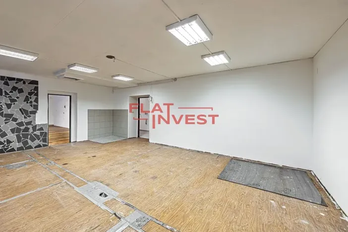 Pronájem obchodního prostoru, Praha - Vršovice, Vršovická, 233 m2