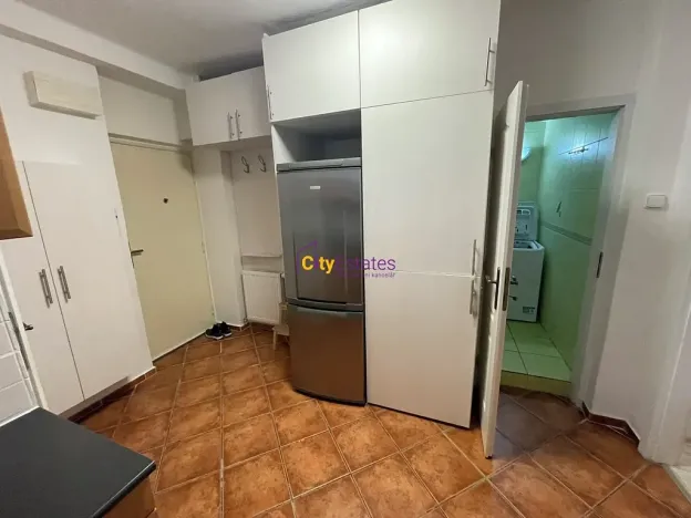 Prodej bytu 2+1, Praha - Holešovice, V háji, 57 m2