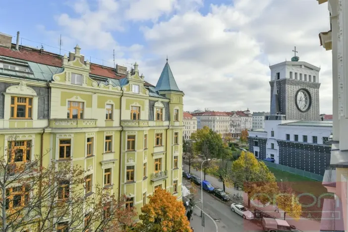 Pronájem bytu 2+kk, Praha - Vinohrady, náměstí Jiřího z Poděbrad, 56 m2