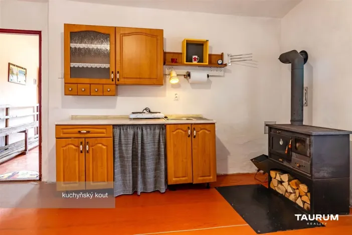 Prodej chalupy, Kolinec - Vlčkovice, 42 m2