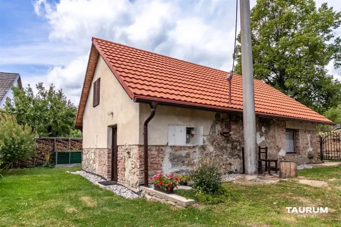 Prodej chalupy, Kolinec - Vlčkovice, 42 m2