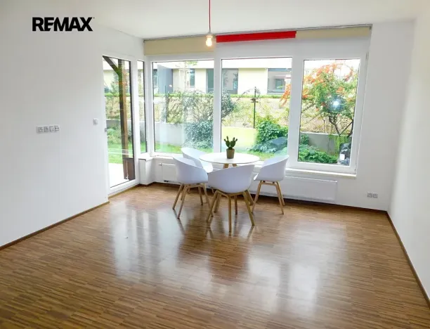Pronájem bytu 2+kk, Praha - Velká Chuchle, Mrkosova, 60 m2