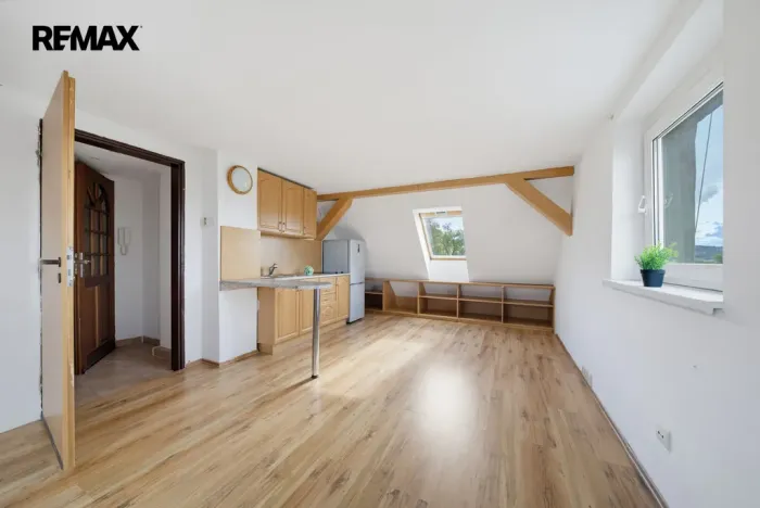 Prodej bytu 1+kk, Karlovy Vary, Plzeňská, 23 m2