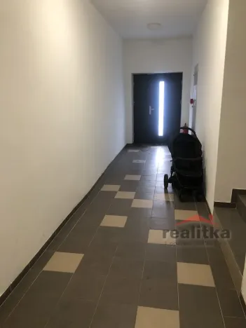 Pronájem bytu 1+kk, Litultovice, 30 m2