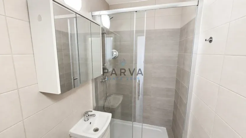Pronájem bytu 1+1, Plzeň - Severní Předměstí, Strážnická, 40 m2