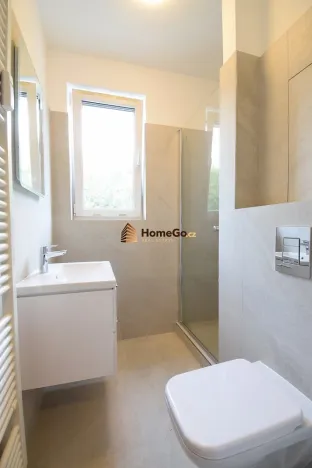 Pronájem bytu 1+kk, Praha - Záběhlice, Mikanova, 51 m2