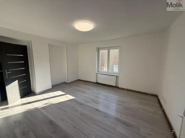 Pronájem bytu 3+1, Litvínov - Horní Litvínov, Ladova, 63 m2