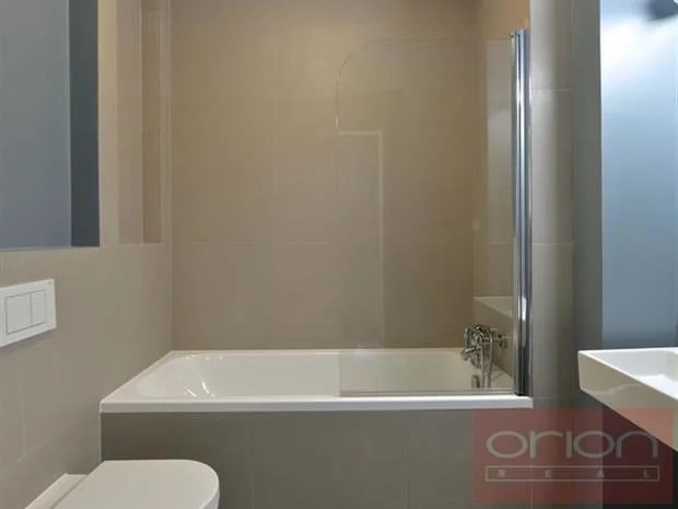 Pronájem bytu 2+kk, Praha - Vinohrady, Lucemburská, 50 m2