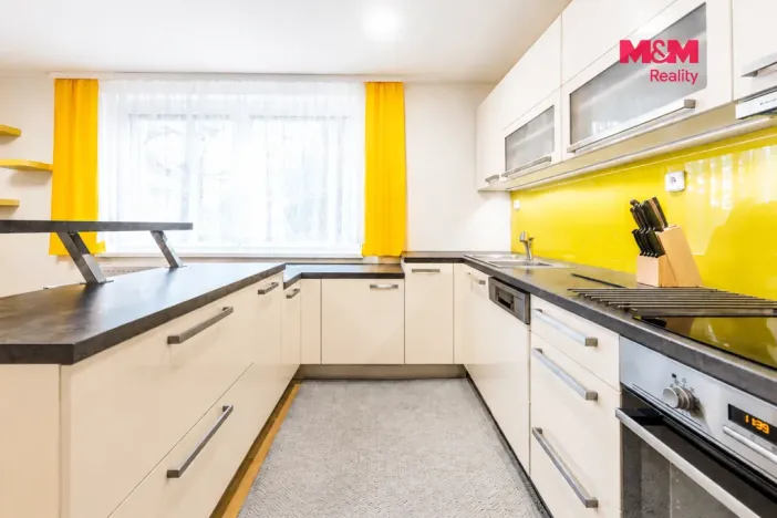 Prodej bytu 5+1, Zlín - Kudlov, Filmová, 150 m2