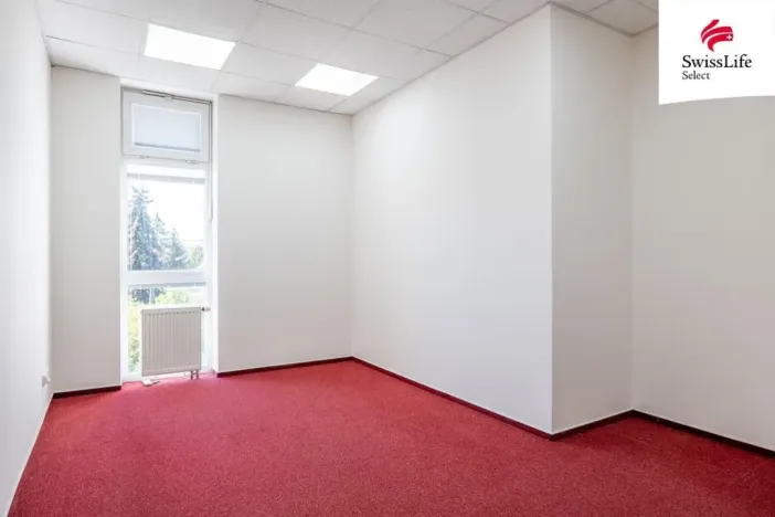 Pronájem kanceláře, Praha - Kyje, Lednická, 403 m2