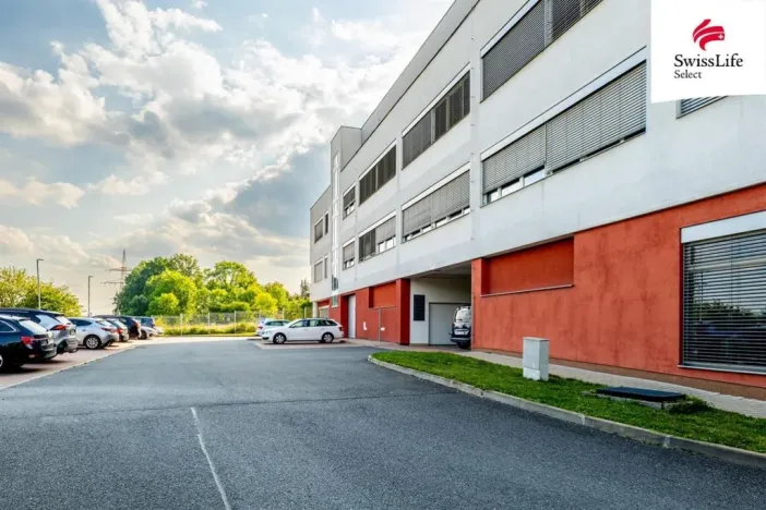 Pronájem kanceláře, Praha - Kyje, Lednická, 403 m2