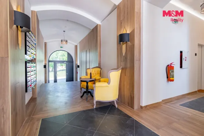Prodej bytu 2+kk, Horní Planá, Náměstí, 50 m2