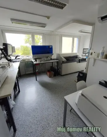 Pronájem ordinace, Praha - Chodov, Majerského, 75 m2