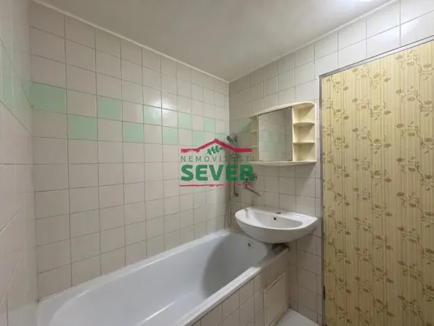 Prodej bytu 3+1, Jirkov, Vinařická, 60 m2