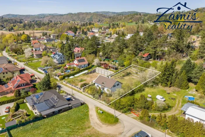 Prodej rodinného domu, Nespeky - Městečko, Na Mělách, 278 m2