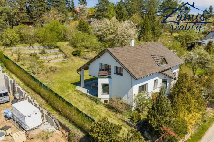 Prodej rodinného domu, Nespeky - Městečko, Na Mělách, 278 m2