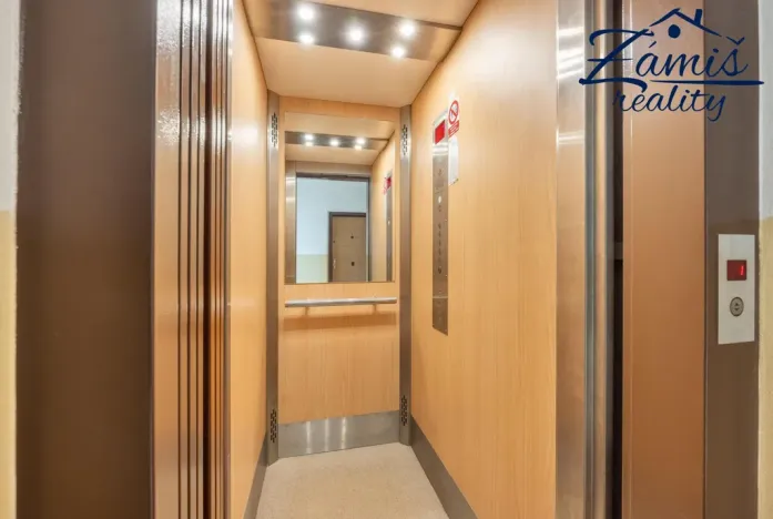 Prodej bytu 3+1, Praha - Čimice, Ouholická, 72 m2