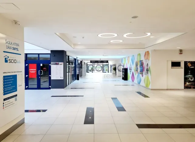 Pronájem obchodního prostoru, Praha, Prusíkova, 55 m2