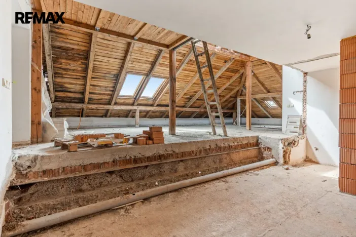Prodej vícegeneračního domu, Jesenice, Chrpová, 897 m2