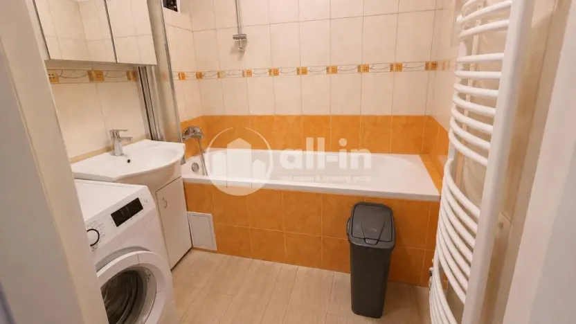 Prodej bytu 2+1, Vyškov - Vyškov-Město, Masarykovo náměstí, 55 m2
