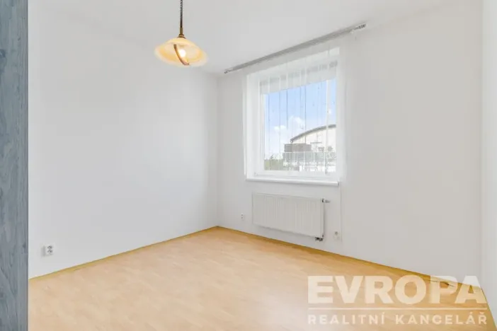 Prodej bytu 3+kk, Praha - Újezd, Pastevců, 70 m2