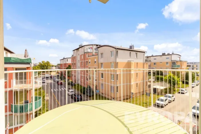 Prodej bytu 3+kk, Praha - Újezd, Pastevců, 70 m2
