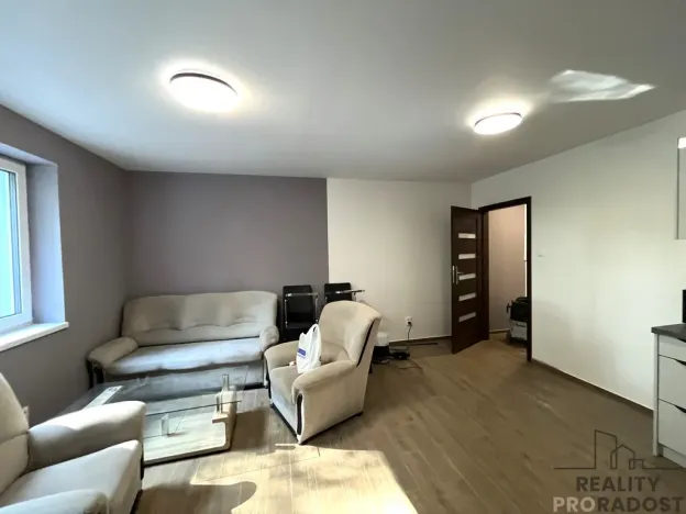 Pronájem bytu 2+1, Třinec, 60 m2