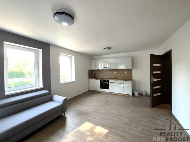 Pronájem bytu 2+1, Třinec, 60 m2