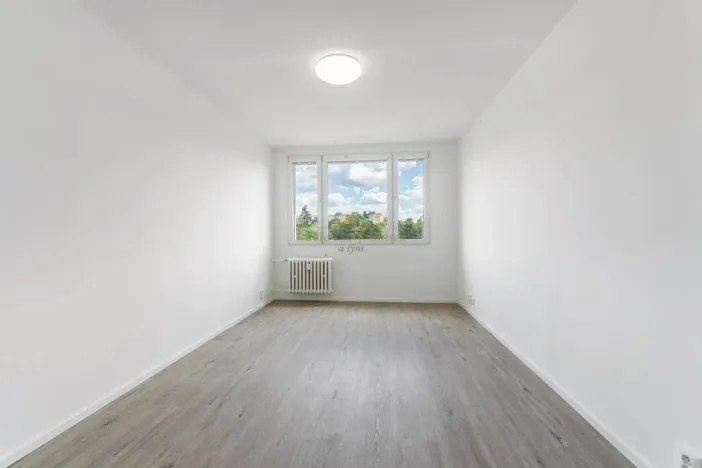 Prodej bytu 2+kk, Praha - Černý Most, Smikova, 46 m2