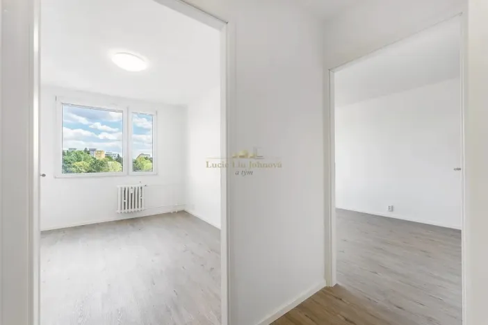 Prodej bytu 2+kk, Praha - Černý Most, Smikova, 46 m2