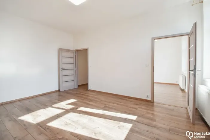 Pronájem bytu 3+kk, Olomouc, Jeremenkova, 48 m2