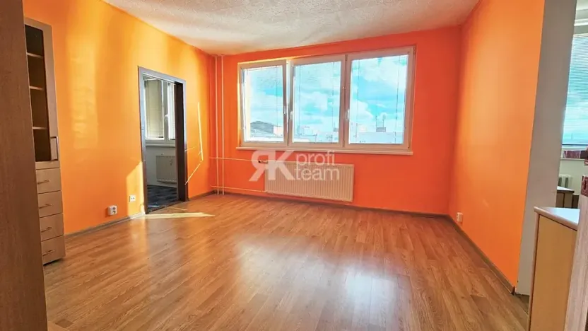 Pronájem bytu 2+1, Opava, Na Pastvisku, 44 m2