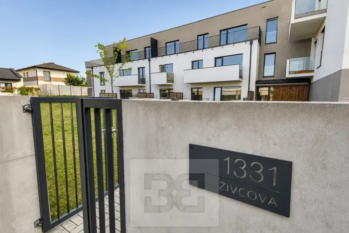 Pronájem bytu 3+kk, Kostelec nad Černými lesy, Živcova, 59 m2