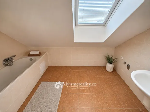 Pronájem bytu 2+kk, Znojmo, Rooseveltova, 86 m2