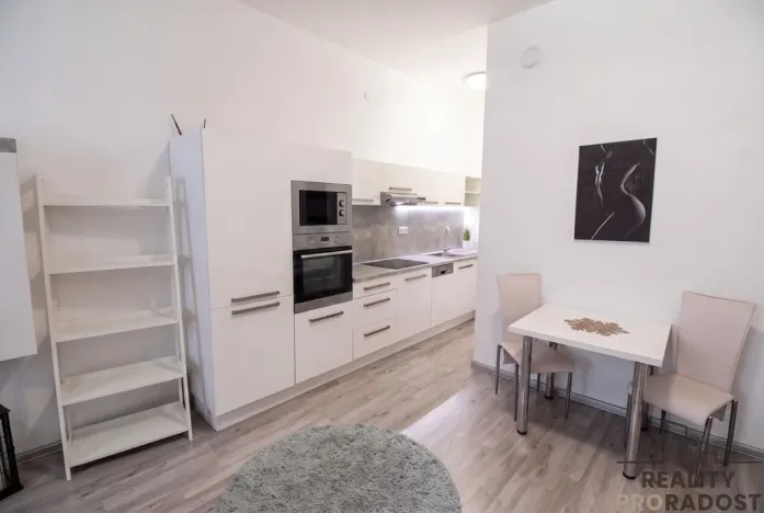Pronájem bytu 2+kk, Hodonín, Polní, 51 m2