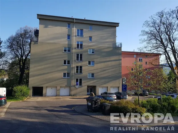Prodej bytu 2+kk, Liberec - Liberec VI-Rochlice, Nádvorní, 69 m2