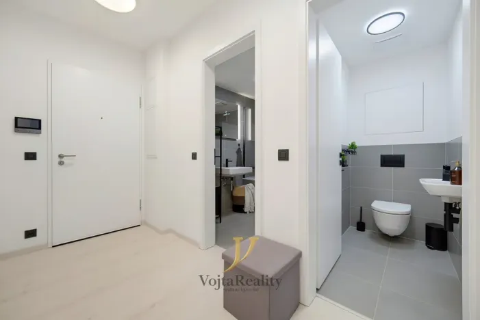 Prodej bytu 2+kk, Olomouc, Milana Ticháka, 63 m2