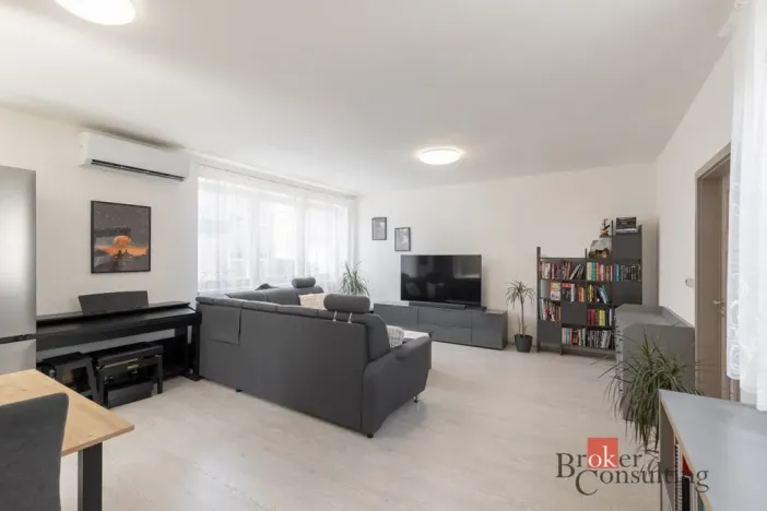 Prodej bytu 2+kk, Modřice, Bobravská, 67 m2