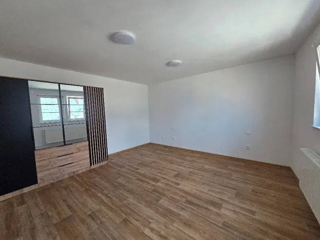 Pronájem bytu 2+kk, Ostrava, Na Hradbách, 67 m2