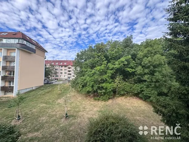 Prodej bytu 3+1, Brno, Bellova, 72 m2