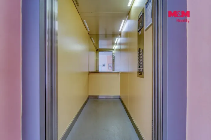 Prodej bytu 2+1, Praha, Kozmíkova, 47 m2