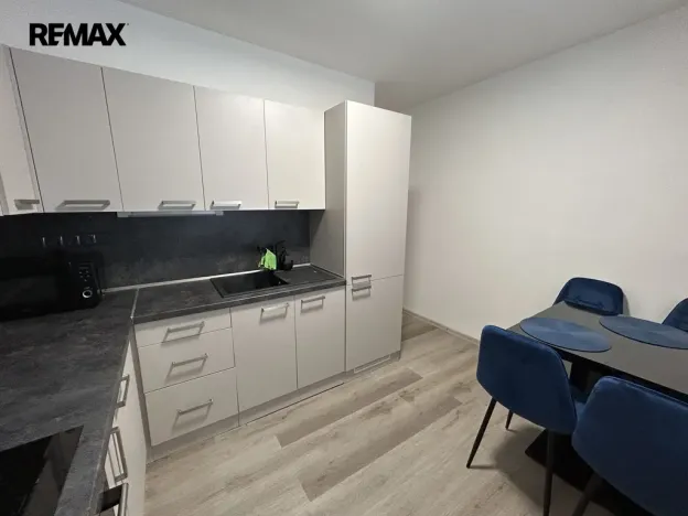 Pronájem bytu 4+1, Hradec Králové - Pražské Předměstí, Hrubínova, 96 m2