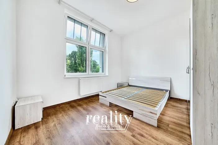 Pronájem bytu 2+kk, Jihlava, Křižíkova, 63 m2