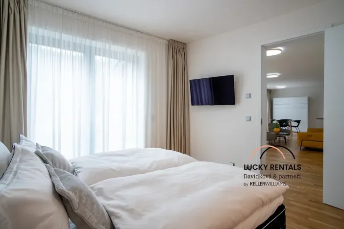 Pronájem bytu 2+kk, Popovičky, Dubová, 82 m2